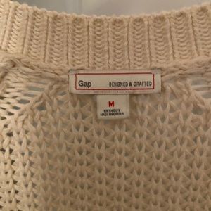 Gap cream colored cardigan